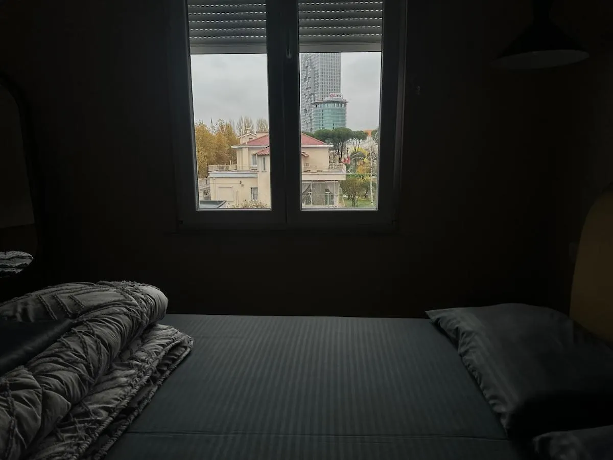 Blloku Cozy Apartment Tirana